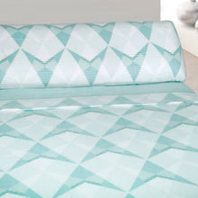 Cargar imagen en el visor de la galería, Juego de sábanas de 3 Piezas Invierno- Triángulo Aguamarina
