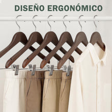 Cargar imagen en el visor de la galería, Perchas de Madera con Pinzas y Muescas Antideslizantes-Marrón