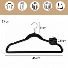 Cargar imagen en el visor de la galería, Perchas de Terciopelo Antideslizantes con Ranura- Negro