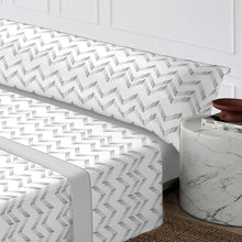 Cargar imagen en el visor de la galería, Juego Sábanas de Verano y Entretiempo 50% Algodón y 50% poliéster- Zig Zag Gris