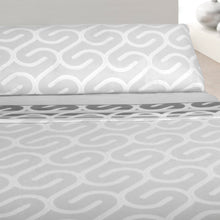 Cargar imagen en el visor de la galería, Juego de sábanas de 3 Piezas Invierno- Curvas Gris