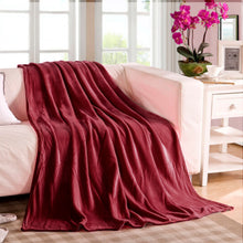 Cargar imagen en el visor de la galería, Manta Terciopelo Suave, Manta Coral- Burdeo