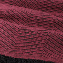 Cargar imagen en el visor de la galería, Colcha Multiusos Sofá Chaise Longue Espiga Universal 260x270cm, Forma de L- Granate Negro