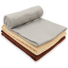 Cargar imagen en el visor de la galería, Mantas suave de felpa para mascotas - Pack 3 Liso - 130x160cm