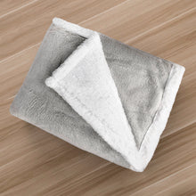 Cargar imagen en el visor de la galería, Manta reversible para sofá o cama de borreguito y franela-Marrón