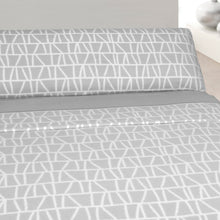 Cargar imagen en el visor de la galería, Juego de sábanas de 3 Piezas Invierno- Rayas Gris