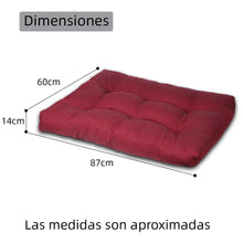 Cargar imagen en el visor de la galería, Cama de Mascota, Colchón o Colchoneta Reversible Estampada- Granate