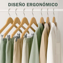 Cargar imagen en el visor de la galería, Perchas de Madera con Pinzas y Muescas Antideslizantes- Madera
