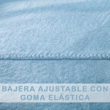 Cargar imagen en el visor de la galería, Juego de sábanas de 3 Piezas Invierno- Figuras Azul
