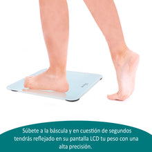 Cargar imagen en el visor de la galería, Báscula de Baño Digital ultrafina de vidrio templado para el baño con sensores de alta precisión, tecnología step-on y pantalla LCD
