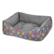 Cargar imagen en el visor de la galería, Cama para mascotas rellena de fibra - Huellas - Grande

